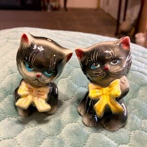 Vintage salt and pepper shakers